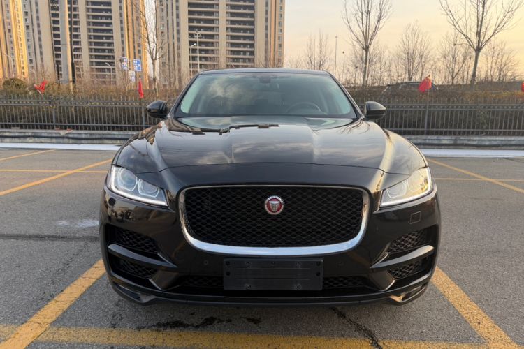 Used Jaguar F-PACE 2018 2.0T Four-Wheel Drive Urban Luxury Edition Exterior 2