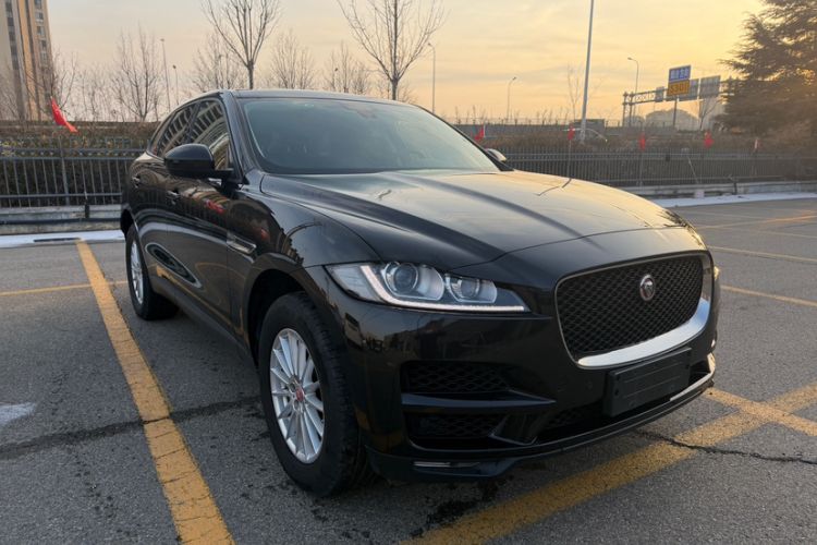 Used Jaguar F-PACE 2018 2.0T Four-Wheel Drive Urban Luxury Edition Exterior 3