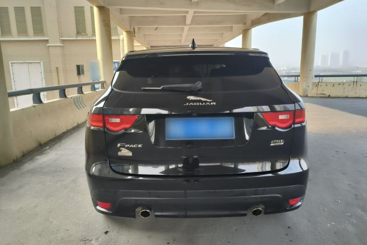 Used Jaguar F-PACE 2018 2.0T Four-Wheel Drive Urban Luxury Edition Exterior 4