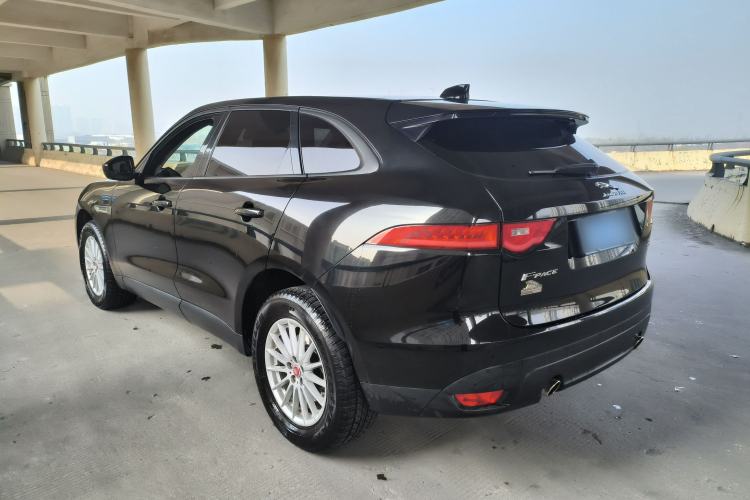 Used Jaguar F-PACE 2018 2.0T Four-Wheel Drive Urban Luxury Edition Exterior 5