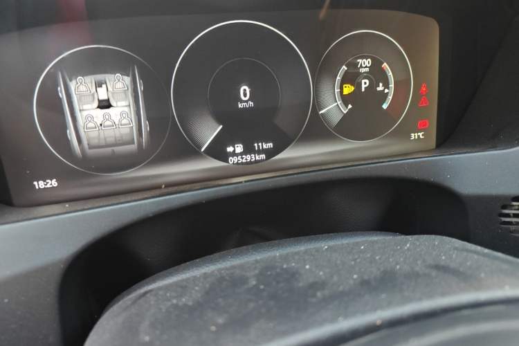 Used Jaguar F-PACE 2018 2.0T All-Wheel Drive R-Sport Sport Edition Odometer Close Up