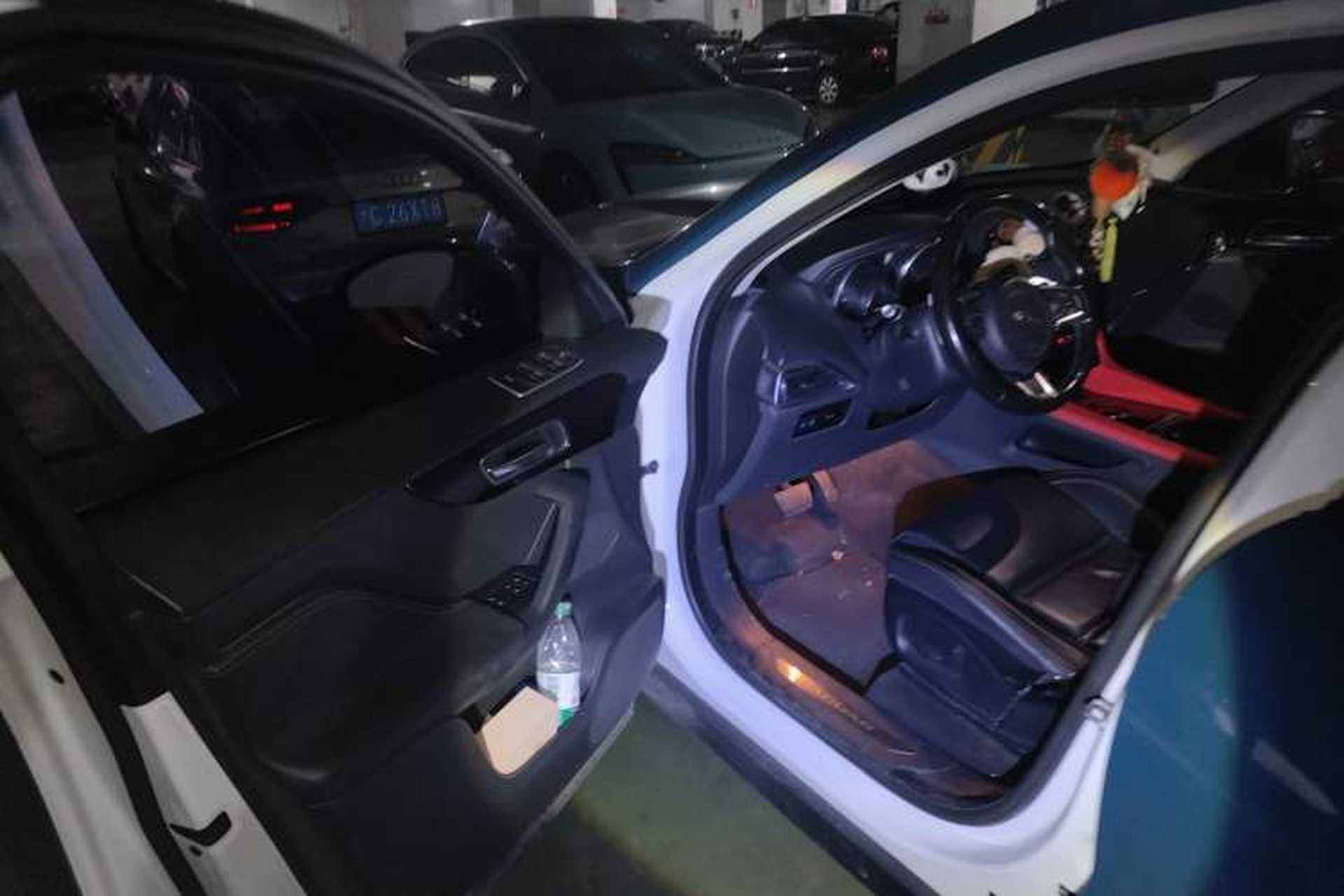 Used Jaguar F-PACE 2018 2.0T Four-Wheel Drive Urban Luxury Edition Driver Seat
