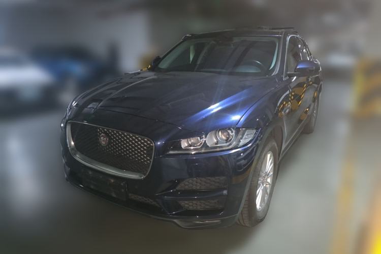 Used Jaguar F-PACE 2018 2.0T Two-Wheel Drive Urban Deluxe Edition Guazi used car, China used car export, Used car for sale, Used  cars, Cheapest cars for sale