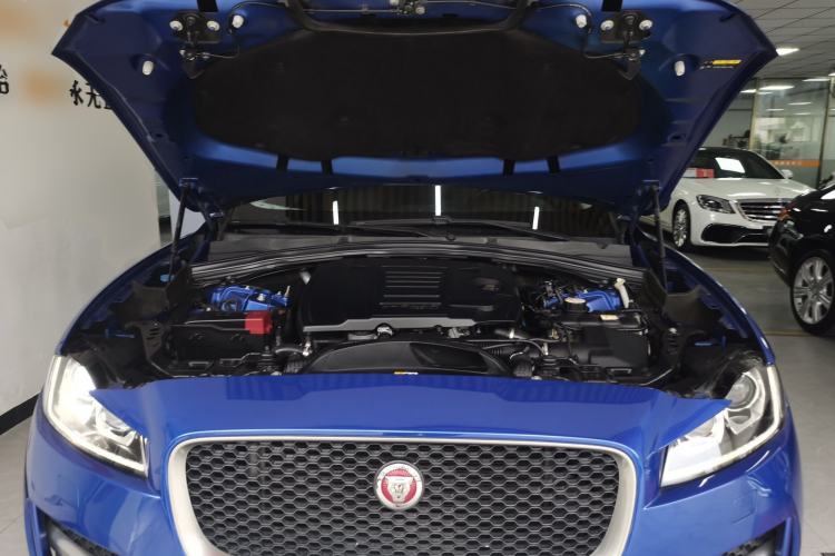 Used Jaguar F-PACE 2018 2.0T All-Wheel Drive R-Sport Sport Edition Engine Bay