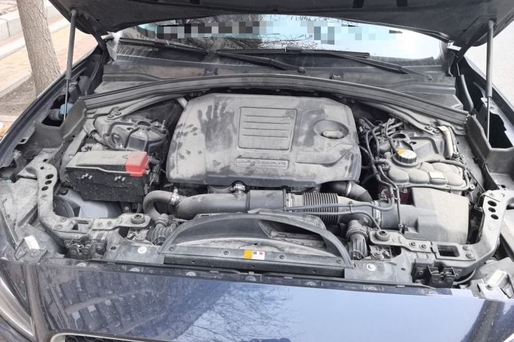 Used Jaguar F-PACE 2018 2.0T Four-Wheel Drive Urban Luxury Edition Engine Bay
