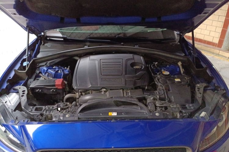 Used Jaguar F-PACE 2018 2.0T All-Wheel Drive R-Sport Sport Edition Engine Bay