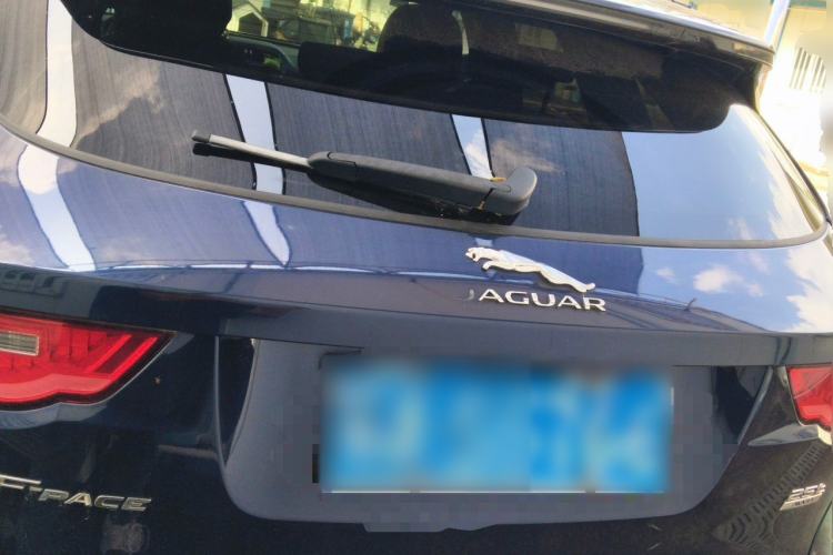 Used Jaguar F-PACE 2018 2.0T Four-Wheel Drive Urban Luxury Edition Exterior 4