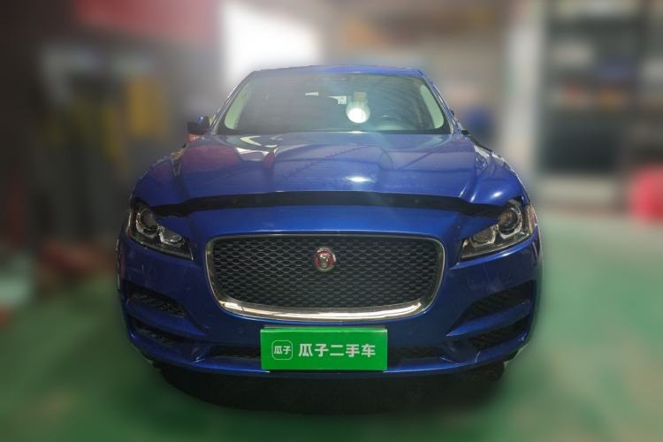 Used Jaguar F-PACE 2018 2.0T Two-Wheel Drive Urban Deluxe Edition Front