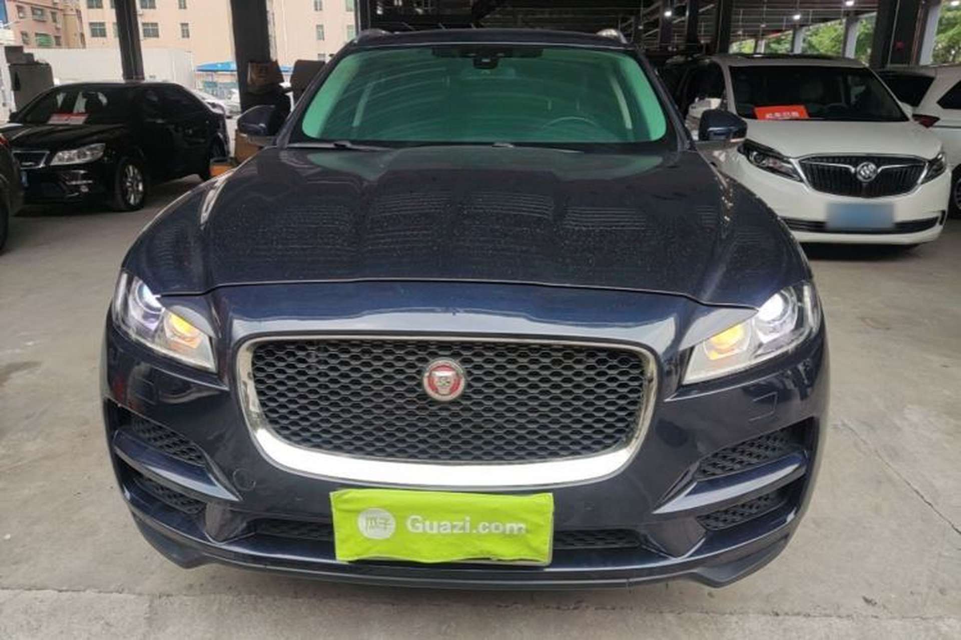 Used Jaguar F-PACE 2018 2.0T Two-Wheel Drive Urban Deluxe Edition Front