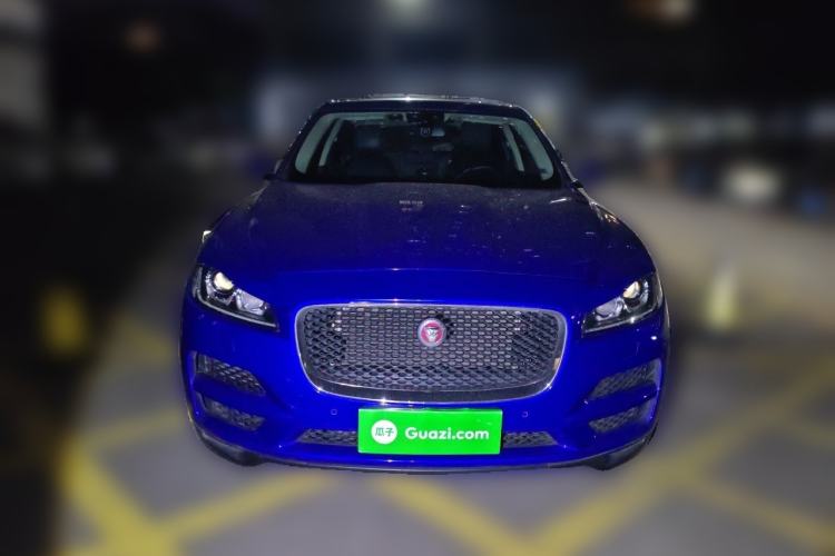 Used Jaguar F-PACE 2018 2.0T Four-Wheel Drive Urban Luxury Edition Front