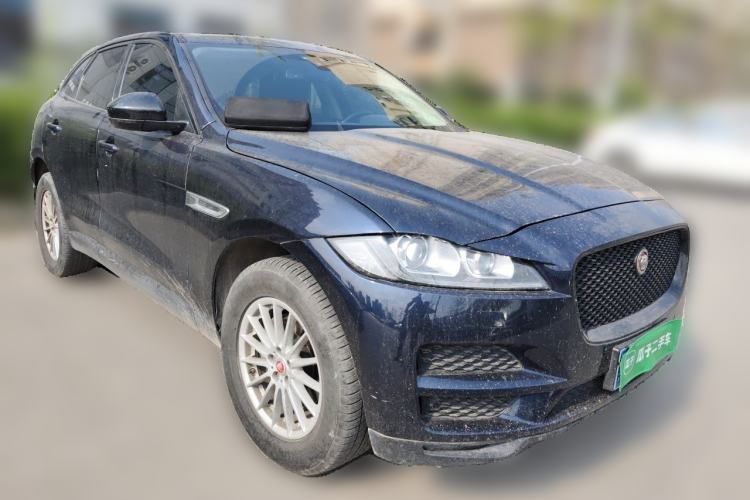 Used Jaguar F-PACE 2018 2.0T Two-Wheel Drive Urban Deluxe Edition Front Right 45 Deg