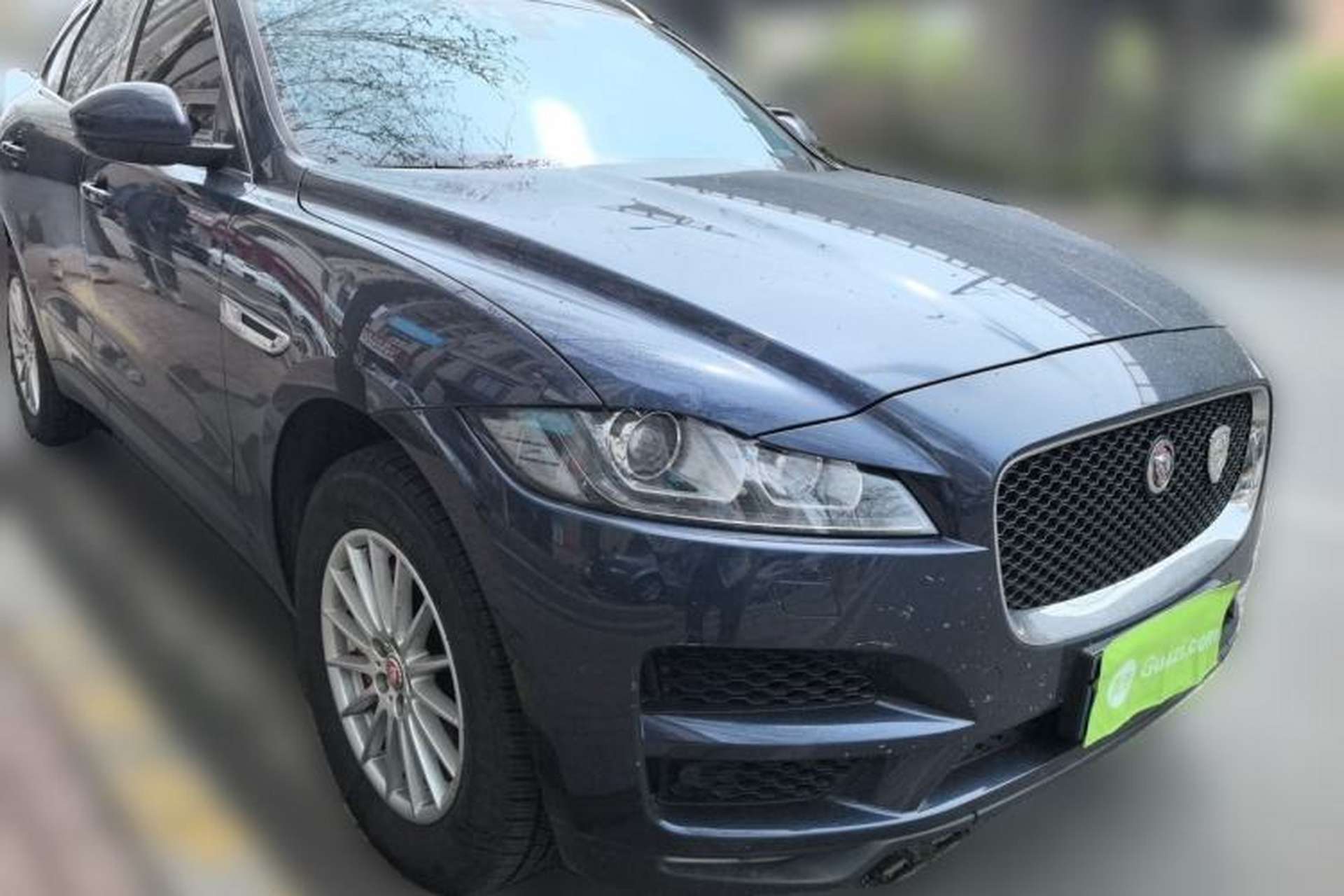 Used Jaguar F-PACE 2018 2.0T Four-Wheel Drive Urban Luxury Edition Front Right 45 Deg
