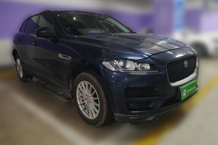 Used Jaguar F-PACE 2018 2.0T Four-Wheel Drive Urban Luxury Edition Front Right 45 Deg