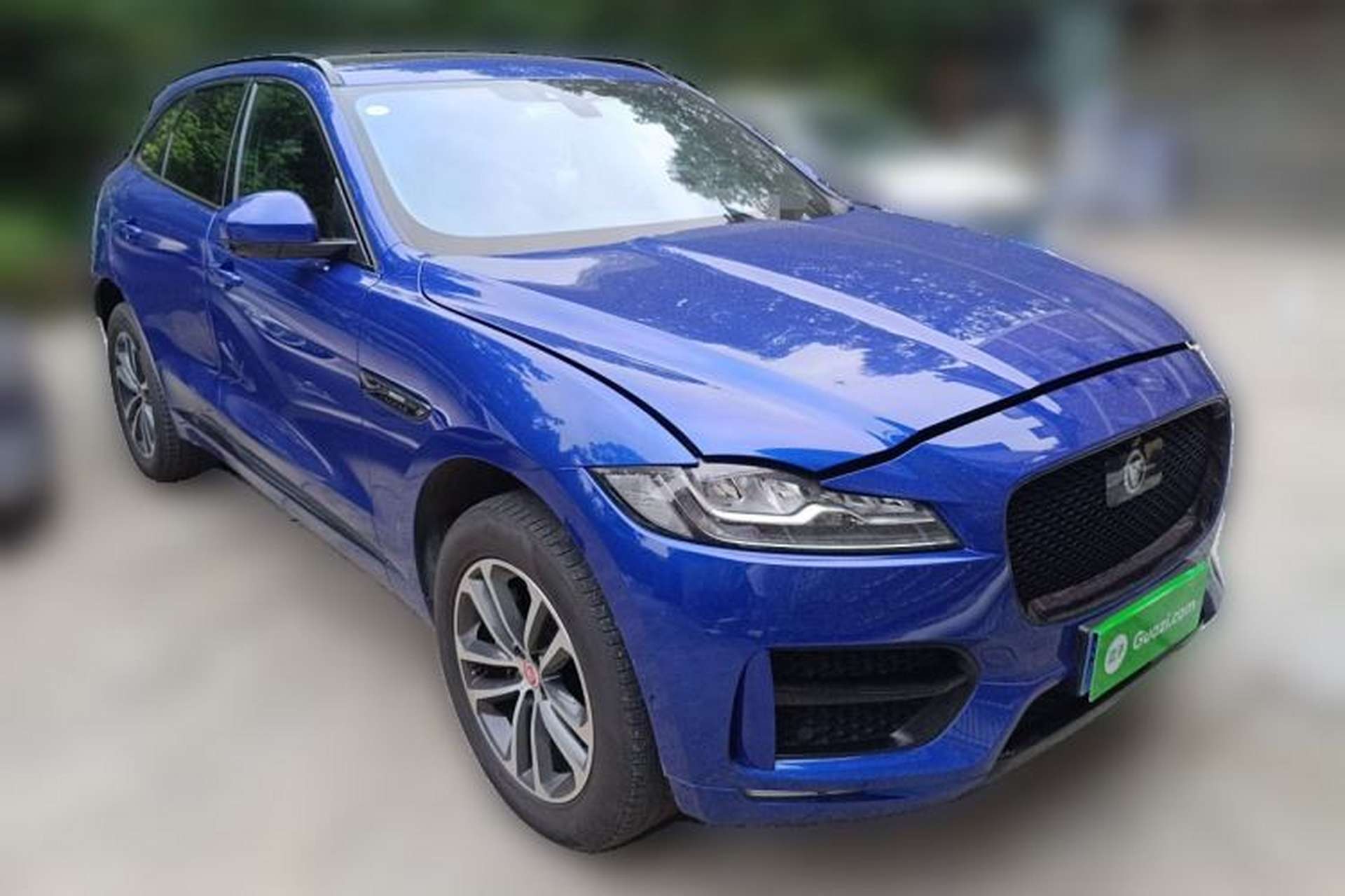 Used Jaguar F-PACE 2018 2.0T All-Wheel Drive R-Sport Sport Edition Front Right 45 Deg