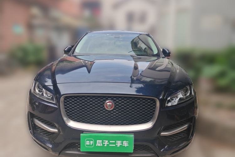 Used Jaguar F-PACE 2018 Restyled 2.0T All-Wheel-Drive R-Sport Sport Edition Front