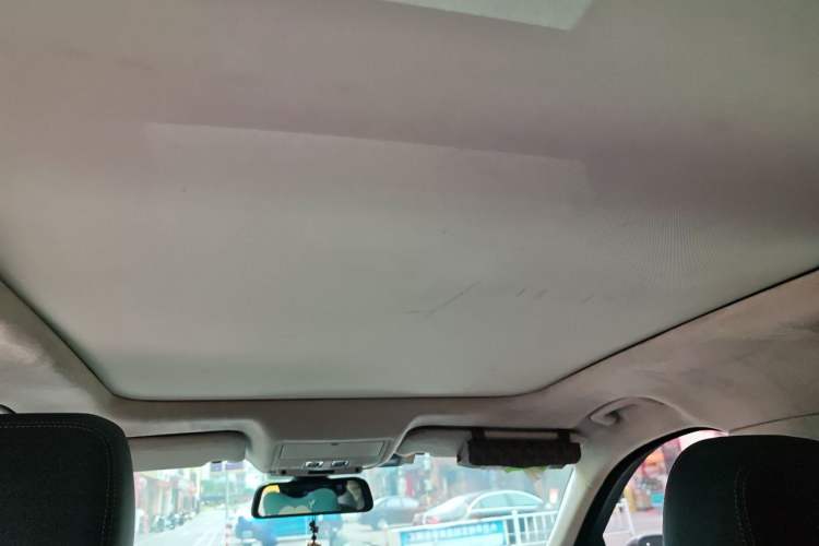 Used Jaguar F-PACE 2018 2.0T Four-Wheel Drive Urban Luxury Edition Headliner