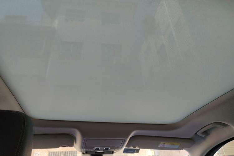 Used Jaguar F-PACE 2018 2.0T Four-Wheel Drive Urban Luxury Edition Headliner