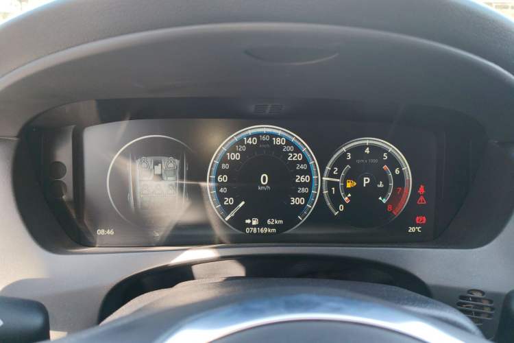 Used Jaguar F-PACE 2018 Restyled 2.0T All-Wheel-Drive R-Sport Sport Edition Instrument Cluster