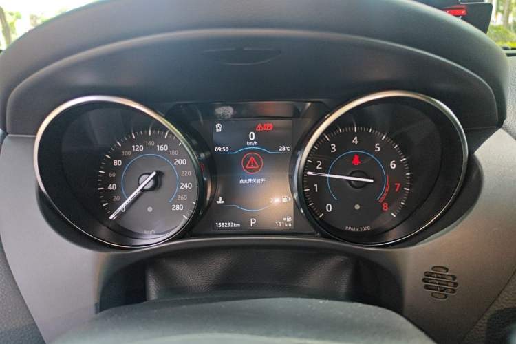 Used Jaguar F-PACE 2018 2.0T All-Wheel Drive R-Sport Sport Edition Instrument Cluster