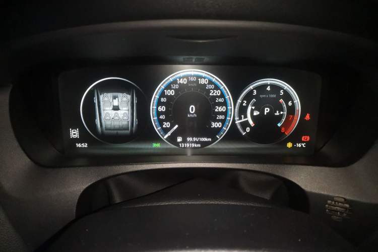 Used Jaguar F-PACE 2018 2.0T Four-Wheel Drive Urban Luxury Edition Instrument Cluster
