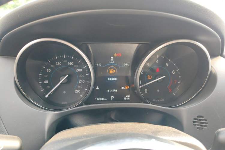 Used Jaguar F-PACE 2018 2.0T Two-Wheel Drive Urban Deluxe Edition Instrument Cluster