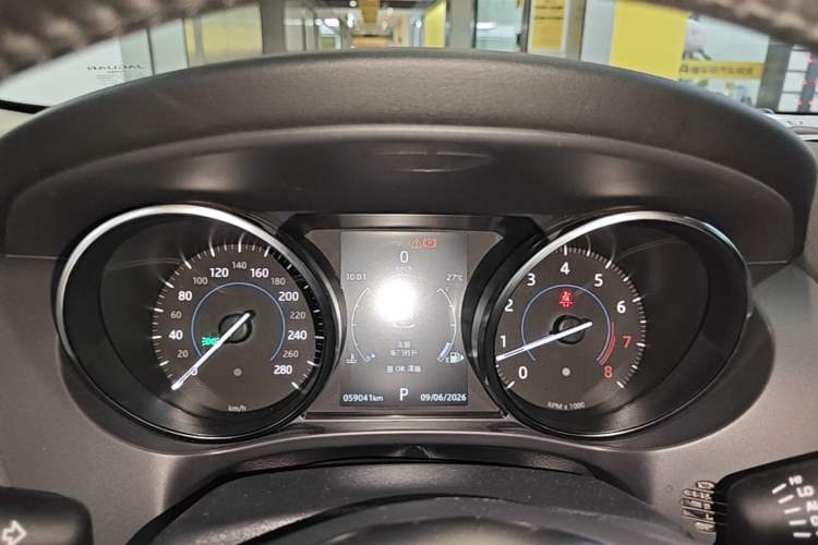Used Jaguar F-PACE 2018 2.0T Two-Wheel Drive Urban Deluxe Edition Instrument Cluster