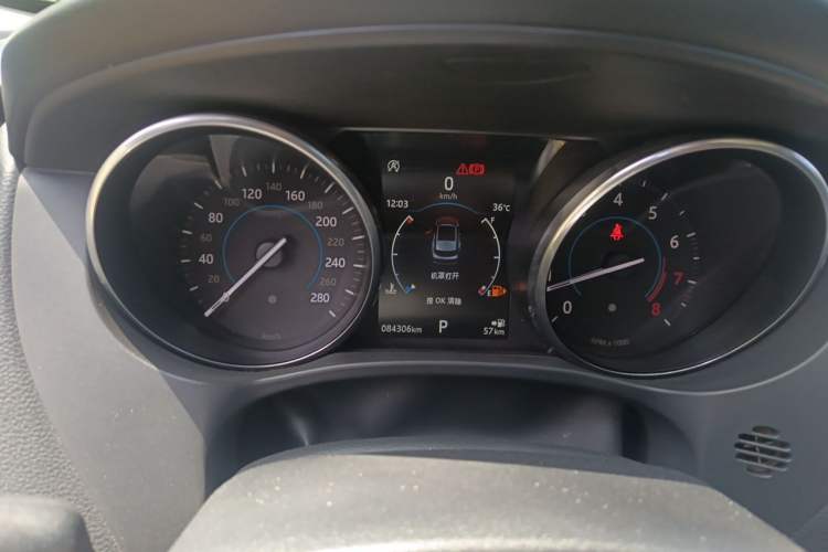 Used Jaguar F-PACE 2018 2.0T Four-Wheel Drive Urban Luxury Edition Instrument Cluster