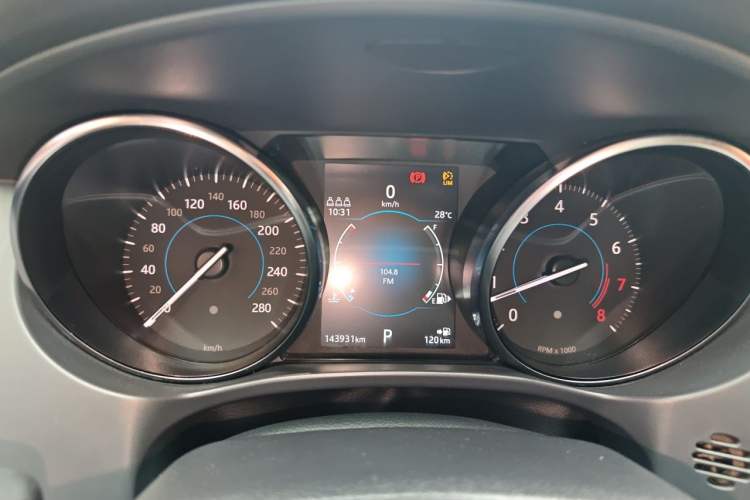 Used Jaguar F-PACE 2018 2.0T Four-Wheel Drive Urban Luxury Edition Instrument Cluster