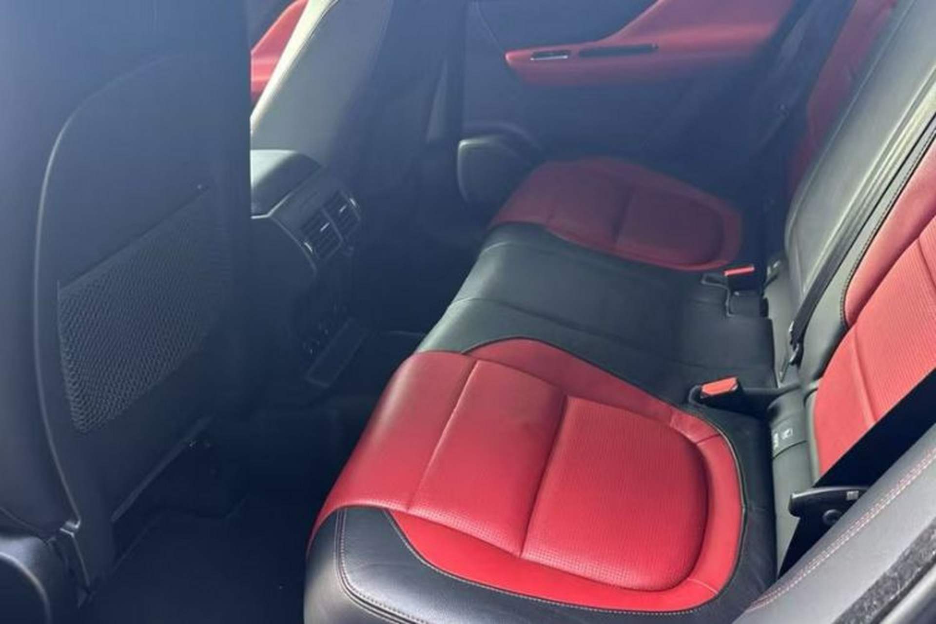 Used Jaguar F-PACE 2018 2.0T All-Wheel Drive R-Sport Sport Edition Interior 3