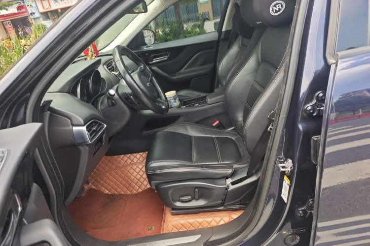 Used Jaguar F-PACE 2018 2.0T Four-Wheel Drive Urban Luxury Edition Left Front Seat