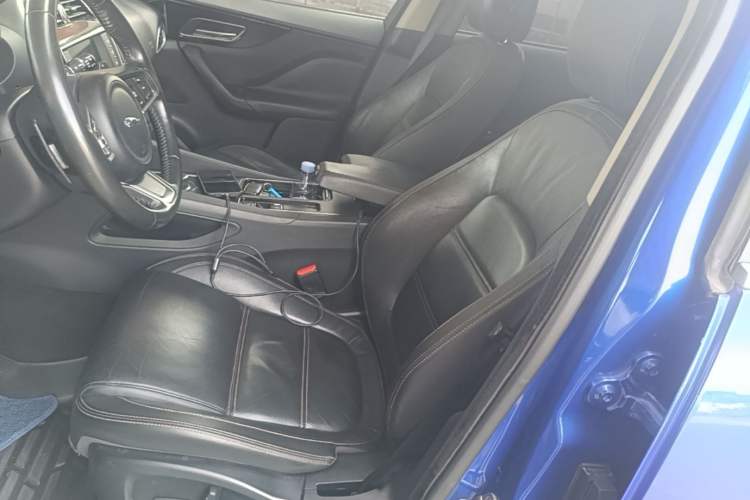Used Jaguar F-PACE 2018 2.0T Four-Wheel Drive Urban Luxury Edition Left Front Seat