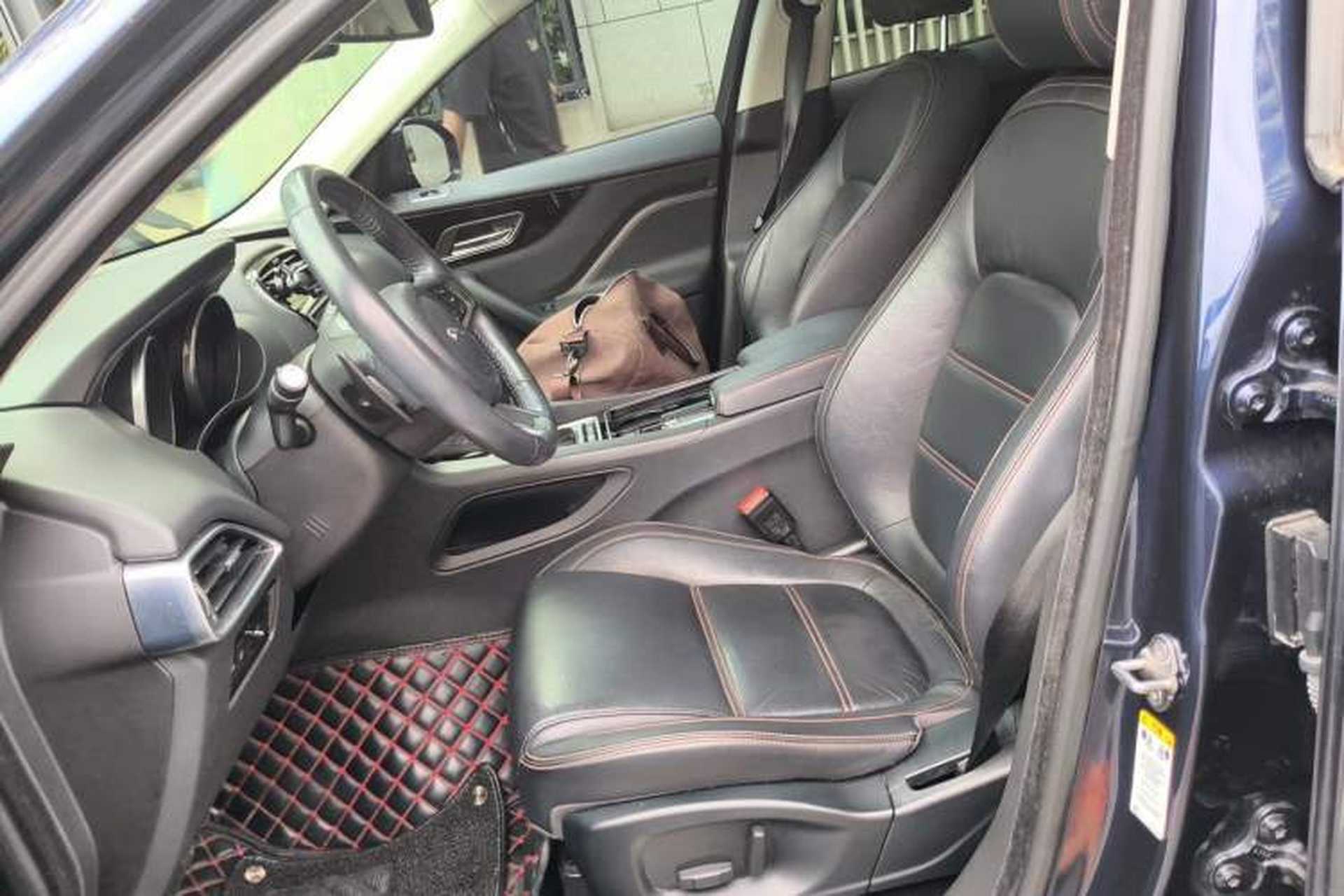 Used Jaguar F-PACE 2018 2.0T Four-Wheel Drive Urban Luxury Edition Left Front Seat