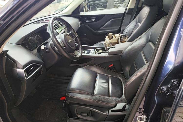 Used Jaguar F-PACE 2018 2.0T Two-Wheel Drive Urban Deluxe Edition Left Front Seat