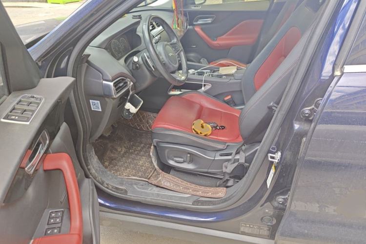 Used Jaguar F-PACE 2018 Restyled 2.0T All-Wheel-Drive R-Sport Sport Edition Left Front Seat
