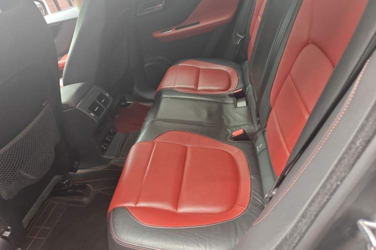 Used Jaguar F-PACE 2018 Restyled 2.0T All-Wheel-Drive R-Sport Sport Edition Left Rear Seat