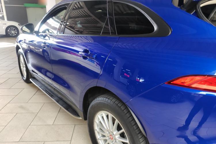 Used Jaguar F-PACE 2018 2.0T Four-Wheel Drive Urban Luxury Edition Left Side