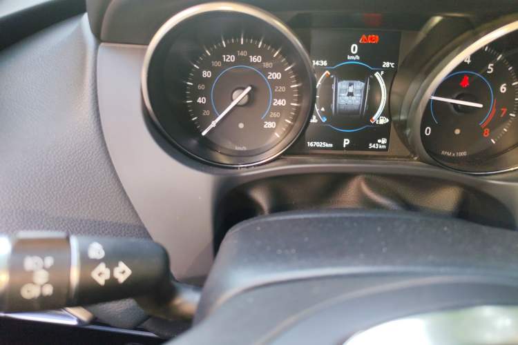 Used Jaguar F-PACE 2018 2.0T Four-Wheel Drive Urban Luxury Edition Odometer Close Up