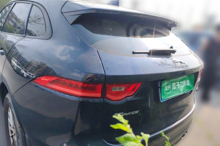 Used Jaguar F-PACE 2018 2.0T Two-Wheel Drive Urban Deluxe Edition Rear