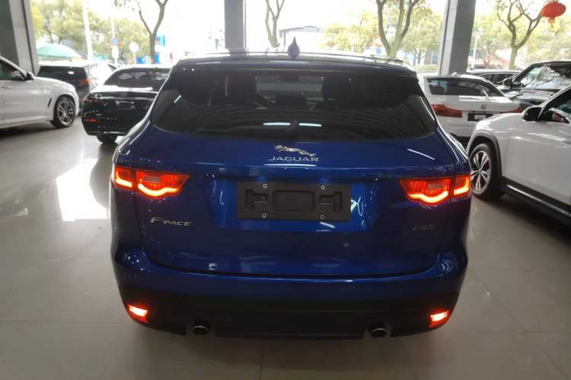 Used Jaguar F-PACE 2018 2.0T Two-Wheel Drive Urban Deluxe Edition Rear