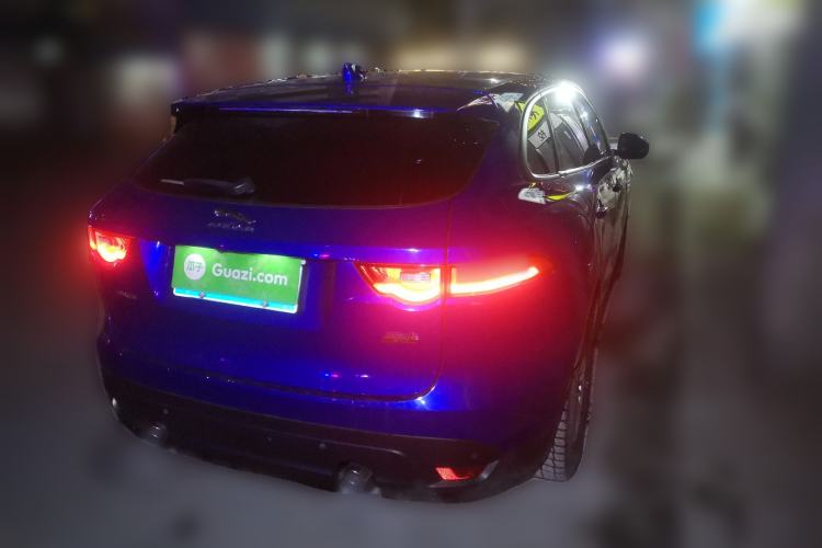 Used Jaguar F-PACE 2018 2.0T Four-Wheel Drive Urban Luxury Edition Rear Right 45 Deg