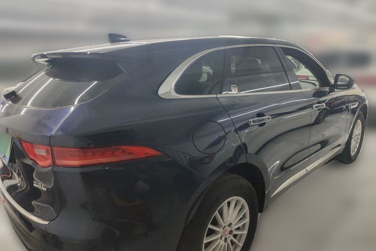 Used Jaguar F-PACE 2018 2.0T Four-Wheel Drive Urban Luxury Edition Rear Right 45 Deg