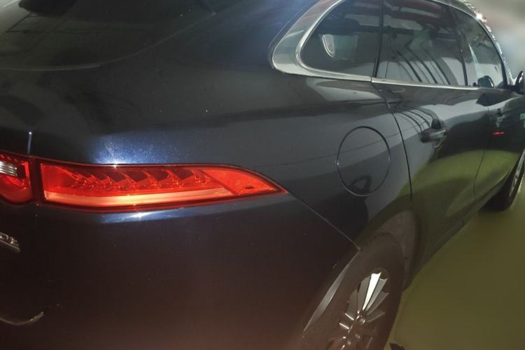 Used Jaguar F-PACE 2018 2.0T Four-Wheel Drive Urban Luxury Edition Rear