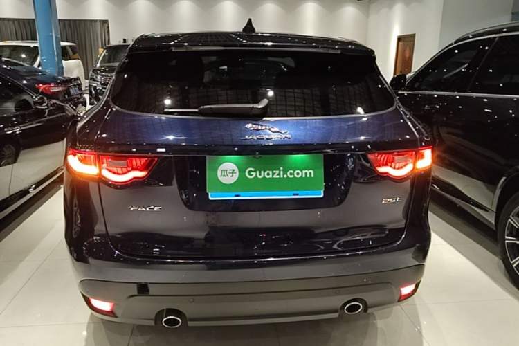 Used Jaguar F-PACE 2018 2.0T Two-Wheel Drive Urban Deluxe Edition Rear