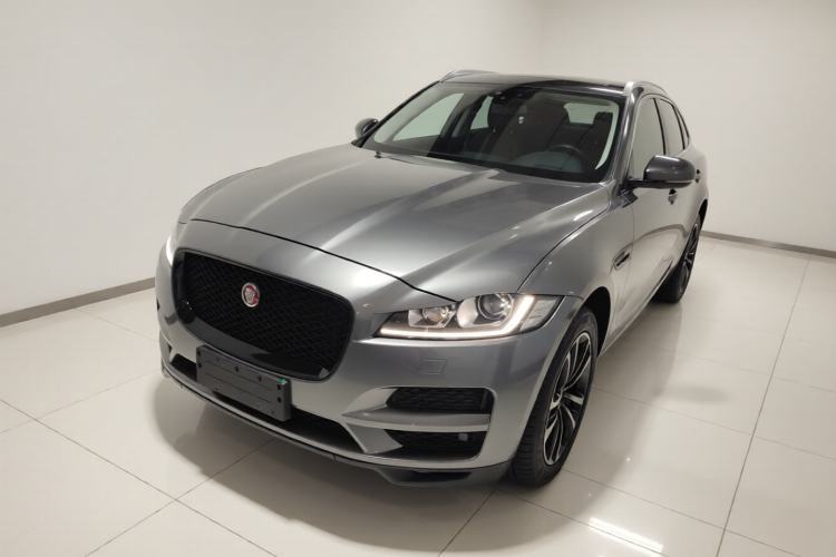Used Jaguar F-PACE 2018 2.0T Four-Wheel Drive Urban Luxury Edition Guazi used car, China used car export, Used car for sale, Used Jaguar cars, Cheapest cars for sale