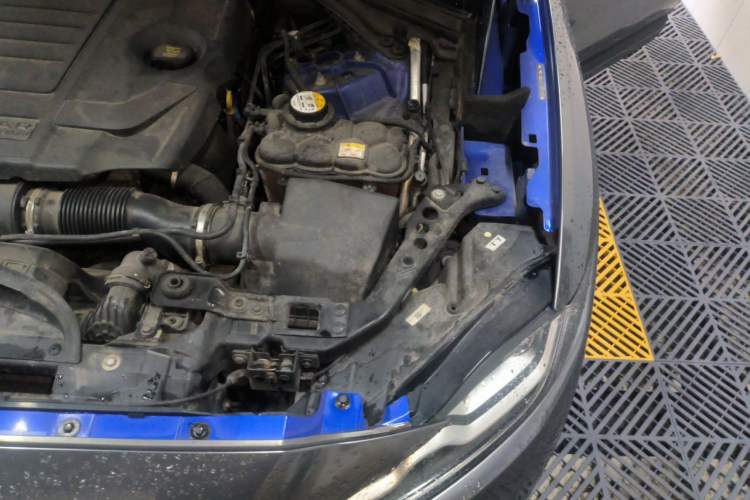 Used Jaguar F-PACE 2018 2.0T All-Wheel Drive R-Sport Sport Edition Engine Bay Left