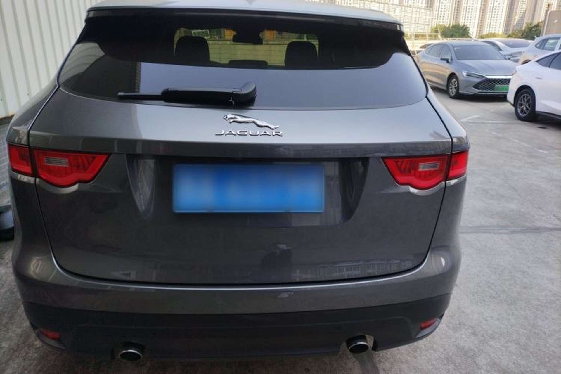 Used Jaguar F-PACE 2018 2.0T Four-Wheel Drive Urban Luxury Edition Exterior 4
