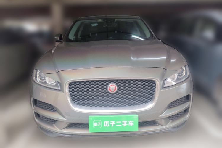 Used Jaguar F-PACE 2018 2.0T Two-Wheel Drive Urban Deluxe Edition Front