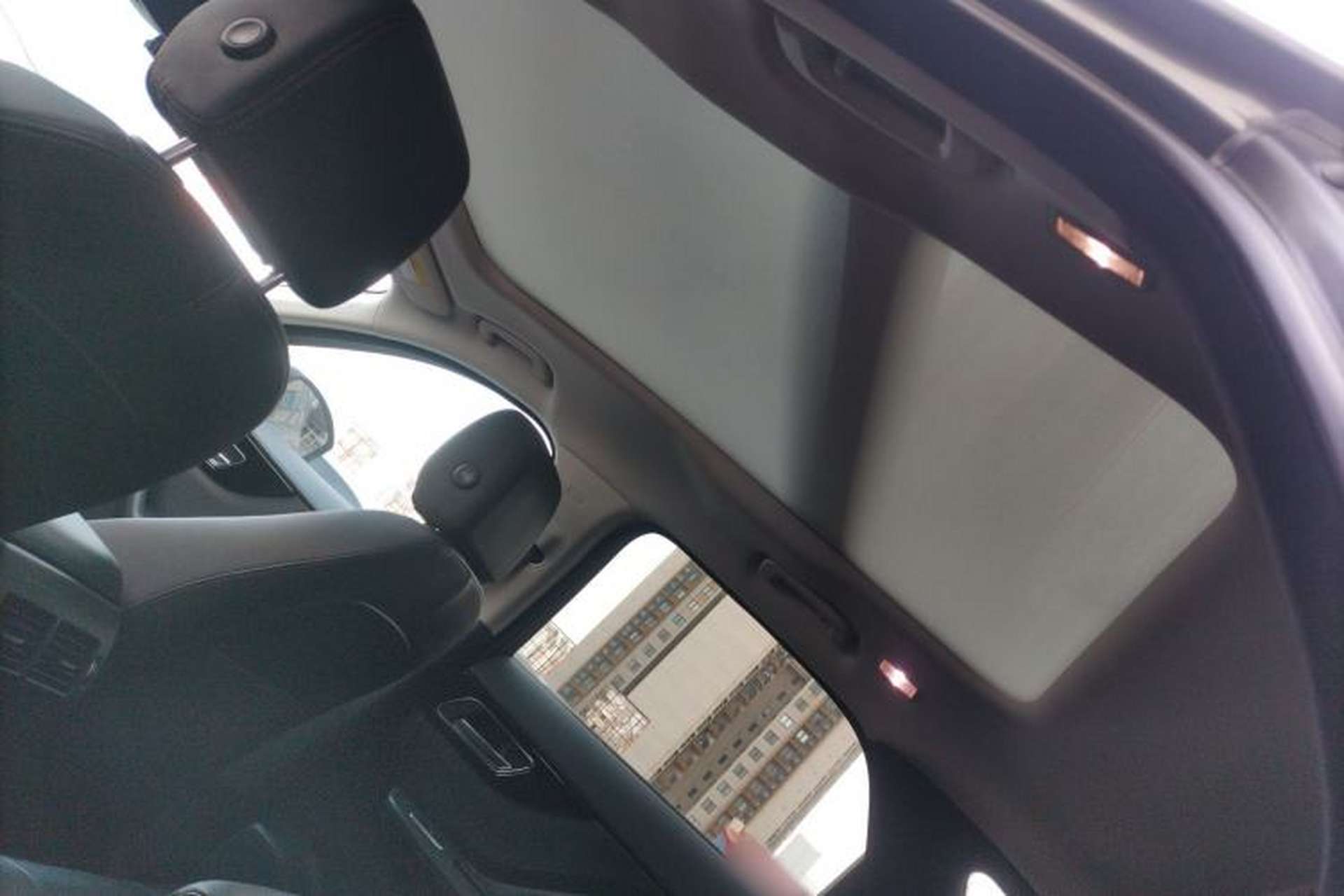 Used Jaguar F-PACE 2018 2.0T Four-Wheel Drive Urban Luxury Edition Headliner