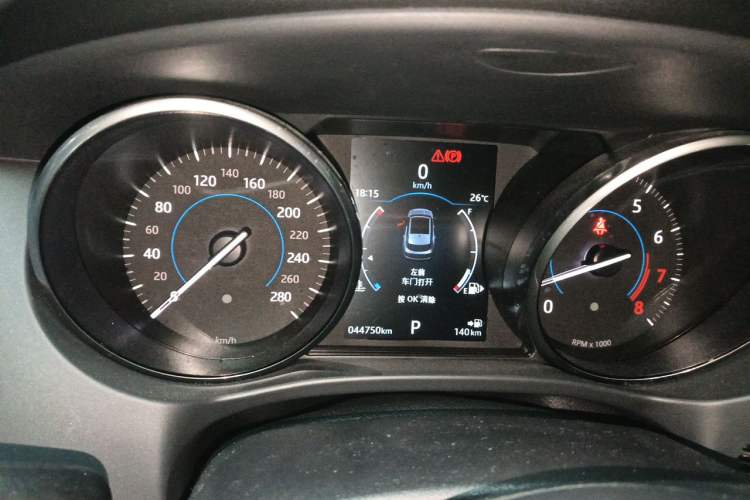 Used Jaguar F-PACE 2018 2.0T Four-Wheel Drive Urban Luxury Edition Instrument Cluster