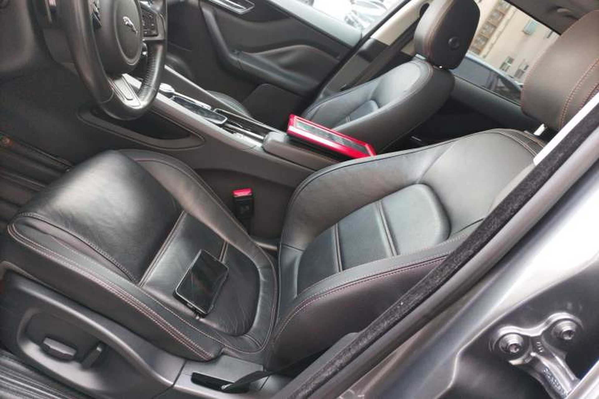 Used Jaguar F-PACE 2018 2.0T Four-Wheel Drive Urban Luxury Edition Left Front Seat
